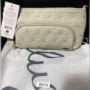 Lug Flyer in Pebble Satin Luxe VL NWT